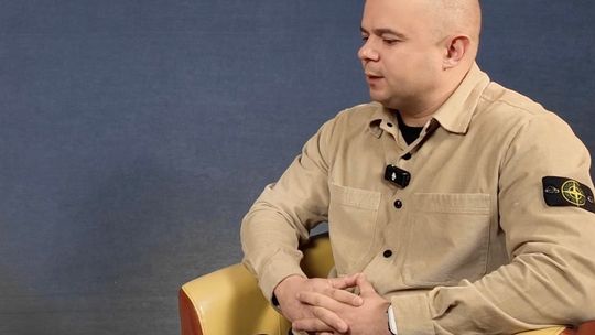 Patryk Cichy o kartach podarunkowych w starostwie powiatowym w Nysie.