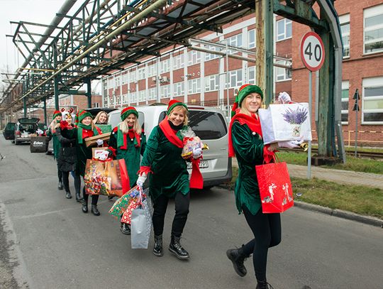 10. edycja inicjatywy charytatywnej, w ramach której pracownicy Grupy Azoty ZAK dzielą się dobrem z innymi, zbierając słodycze na rzecz lokalnych organizacji opiekuńczych.