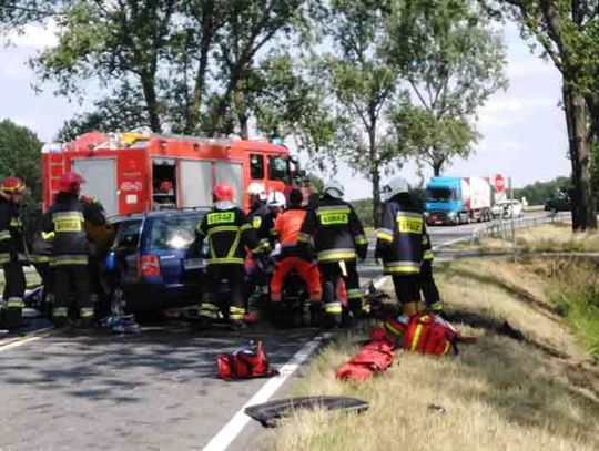 2 osoby nie poniosły śmierć w wypadku pod Wierzbięcicami.