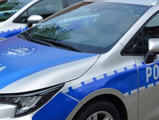 29 latek miał korespondować z małoletnią na temat seksu.