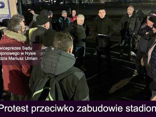 Grupa mieszkańców przeciw zabudowie stadionu w Nysie.