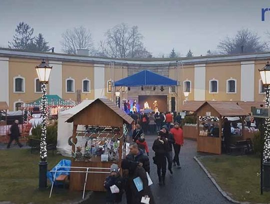 Jarmark Bożonarodzeniowy na dziedzińcu Bastionu św. Jadwigi