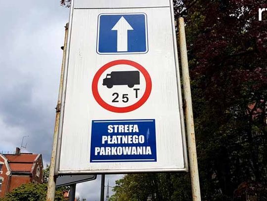 Opłaty za parkowanie przy nyskim szpitalu prawdopodobnie nielegalne.