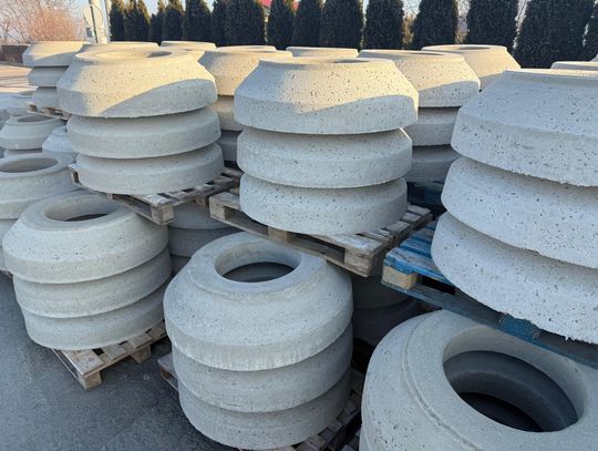 Pokrywy betonowe - jak dobrać odpowiednią grubość i średnicę?