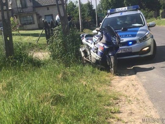 Policja złapała motocyklistę w trakcie pościgu zderzył się z radiowozem