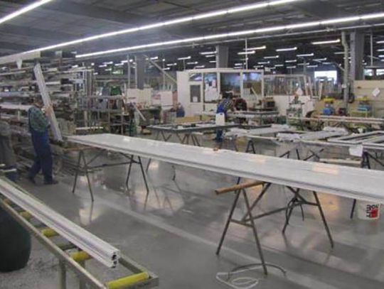 Producent stolarki okiennej Alsecco szuka 40 pracowników.