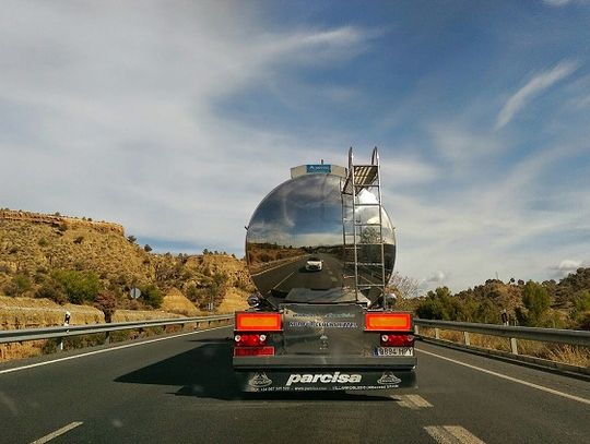 Transport międzynarodowy - jaką formę wybrać?