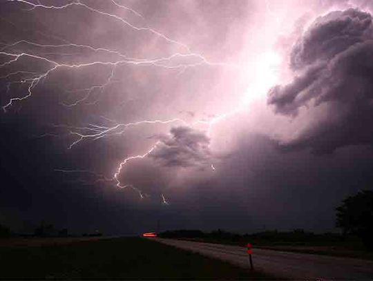 Uwaga burze - Ostrzeżenie meteorologiczne