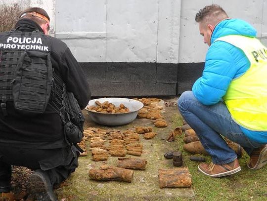 Wiadomości 23 marca 2016 - Dwie osoby poszkodowane w wybuchu w Biechowie, jedna z nich w stanie ciężkim