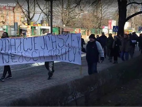 Wiadomości 24 lutego 2016 - Protest handlowców przeciwko przeniesieniu targu w Nysie. 