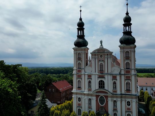 Wiadomości Otmuchów #50 – Sukcesy sportowe, historia na żywo i nowe mieszkania w Maciejowicach