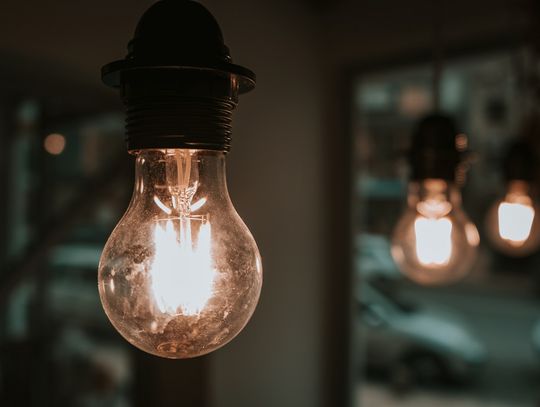 Wyposażenie hurtowni elektrycznej - różnorodność ofertowa w walce o klienta