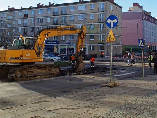 Zamknięto kolejny odcinek ul. Piastowskiej - Utrudnienia dla kierujących.