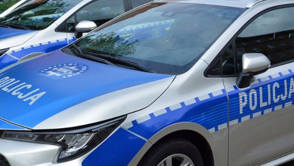 29 latek miał korespondować z małoletnią na temat seksu.
