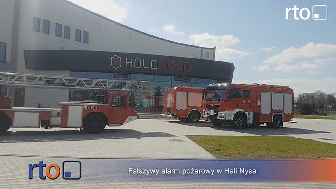 Alarm pożarowy w Hali Sportowej Nysa.