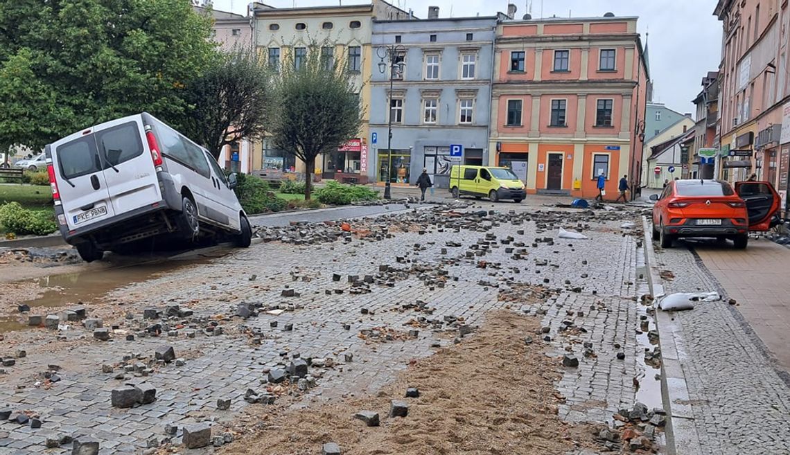 Głuchołazy się wyludniają. W rok zniknęło ponad tysiąc mieszkańców