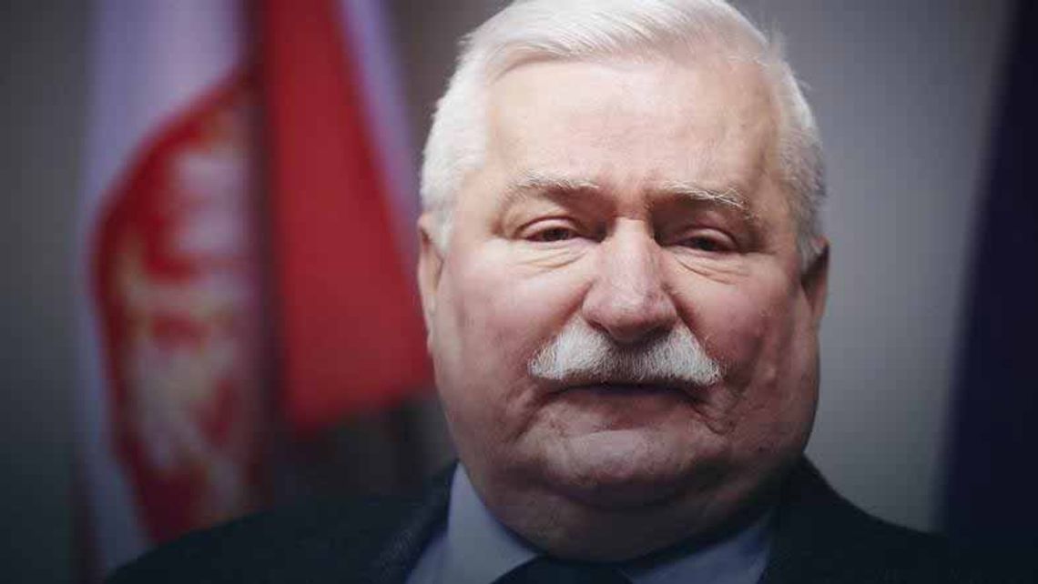 Historia - Wałęsa wypożyczał dokumenty lustracyjne i je niszczył.