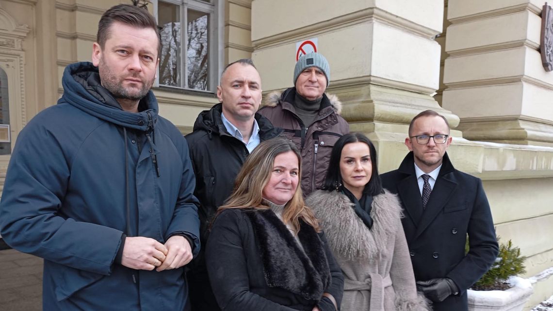 Kontrola poselska w Starostwie Powiatowym w Nysie.