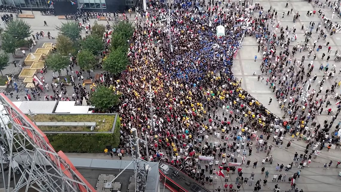 Manifestacje przeciwko nielegalnym imigrantom w całej Polsce!