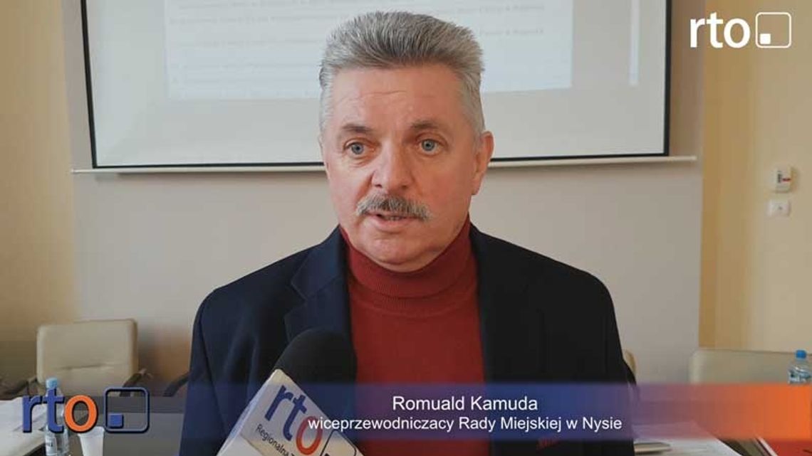 Proces lustracyjny wiceprzewodniczącego rady Romualda Kamudy na finiszu.