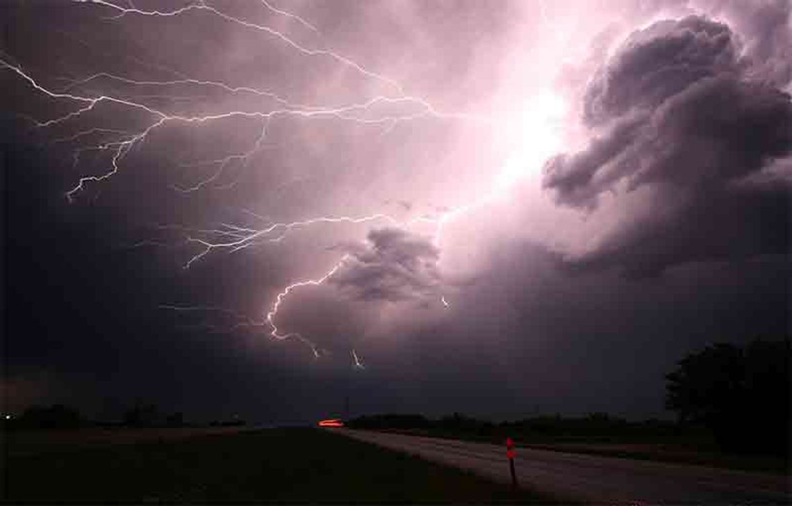 Uwaga burze - Ostrzeżenie meteorologiczne