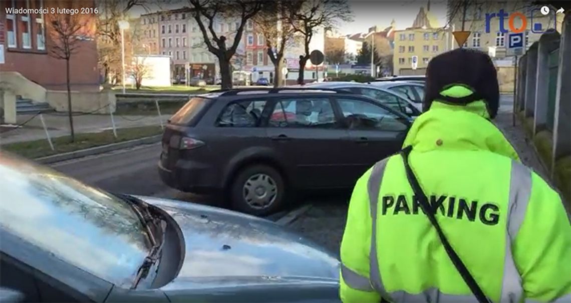 Wiadomości 3 lutego 2016 - Byli pracownicy parkingu przy ul. Skłodowskiej bez pracy, czują się oszukani.